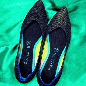 Rothy’s size 9 metallic lattice points